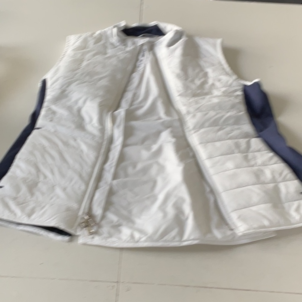 Women's White Quilted Vest with Navy Side Panels
